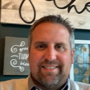 Meet your Posher, Jason